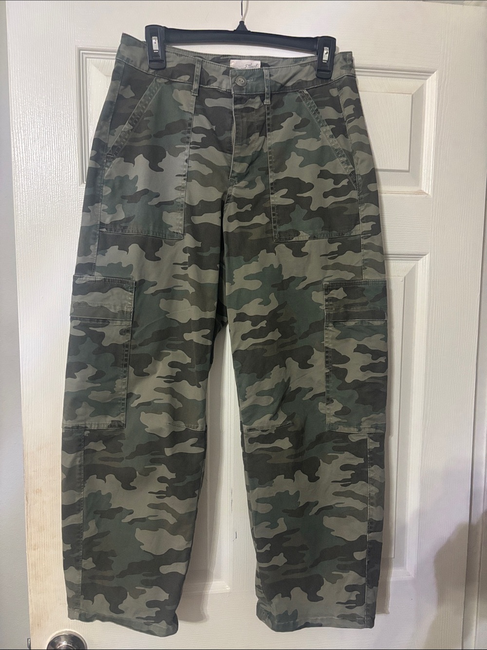 Universal Thread Olive Camo Waistband Pants - Picture 2 of 4